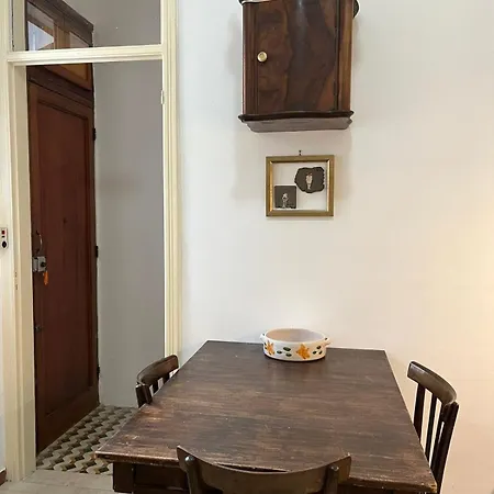 Casamare - By The Sea, Old Town Apartment