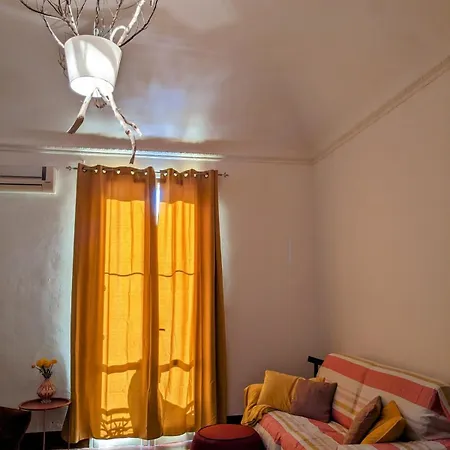 Casamare - By The Sea, Old Town Apartment Trapani
